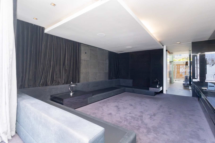 3 Bedroom Property for Sale in Camps Bay Western Cape